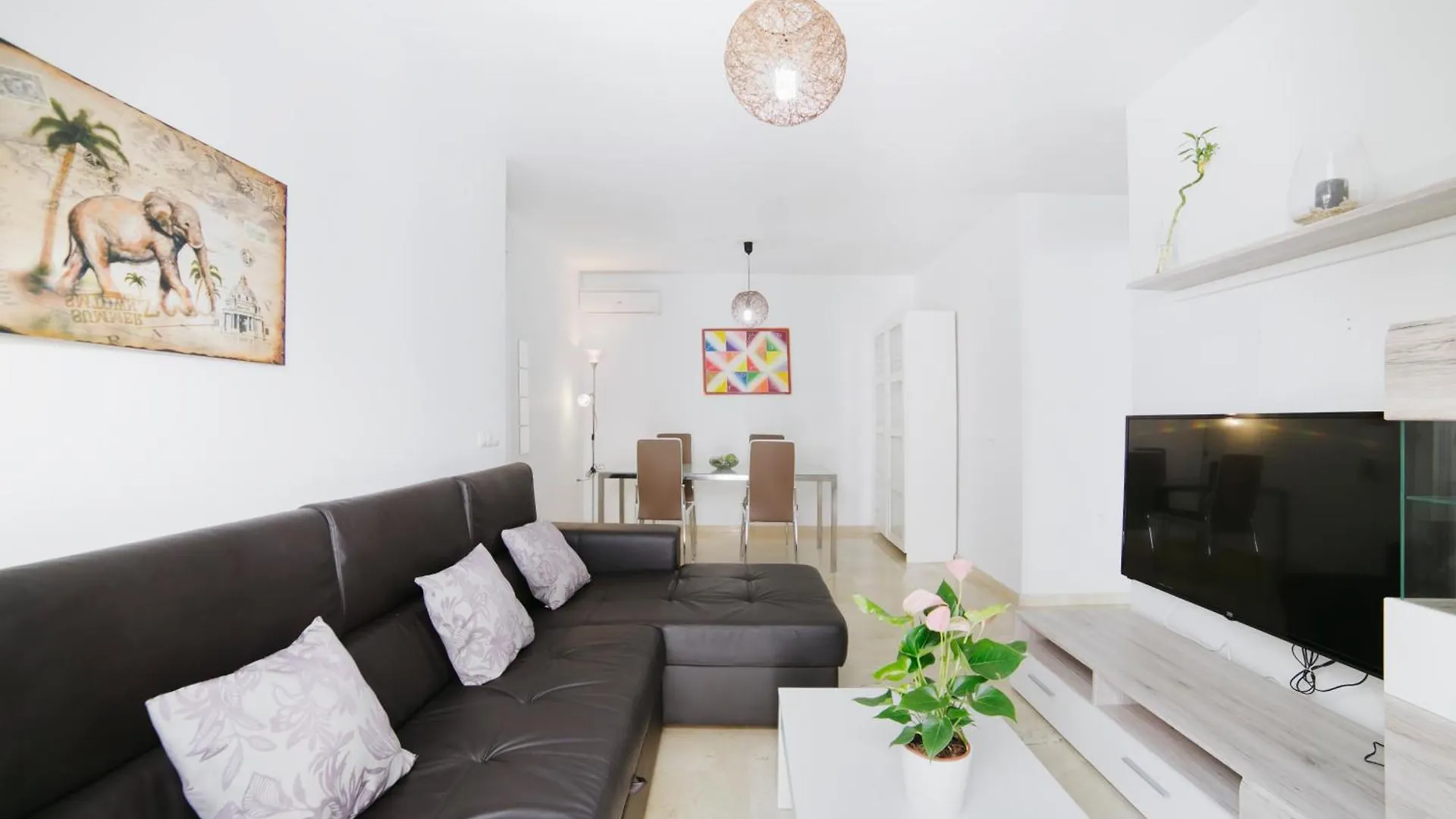 Apartamentos Salamanca Málaga Spagna